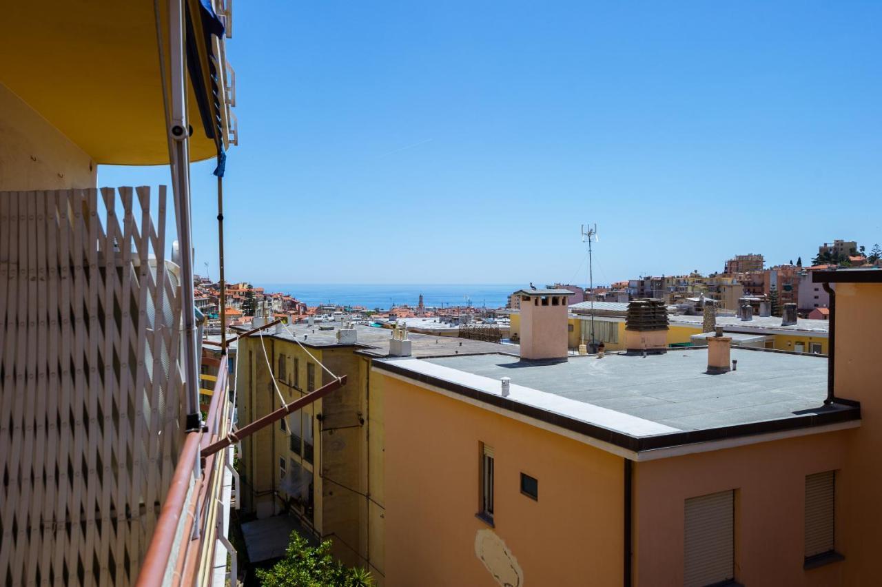 Erica Home - 2 Bedrooms, Terrace, WiFi Sanremo Esterno foto